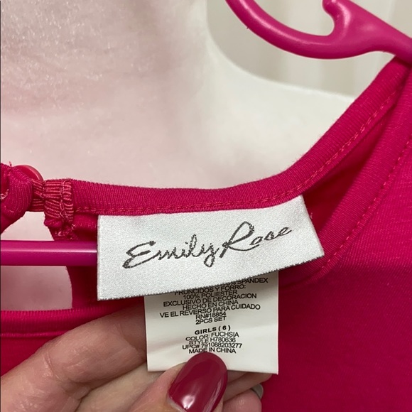 NWT girls holiday outfit - Picture 4 of 7